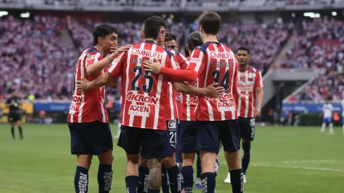 Chivas perdió ante Atlas. 
