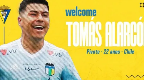 Tomás Alarcón presentado como refuerzo del Cádiz.
