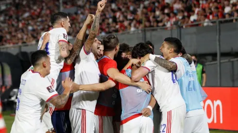 La Roja tiene asegurado finalizar al menos en el repechaje esta jornada
