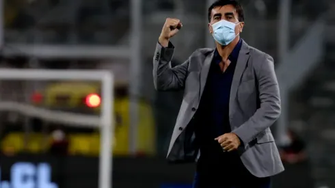 Revisa las declaraciones de Gustavo Quinteros tras la victoria de Colo Colo ante Everton