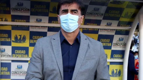 Las críticas de Quinteros al arbitraje tras el empate albo ante La Serena