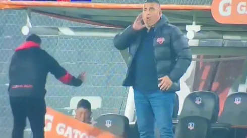 Un momento anecdótico se vivió en el Estadio Monumental
