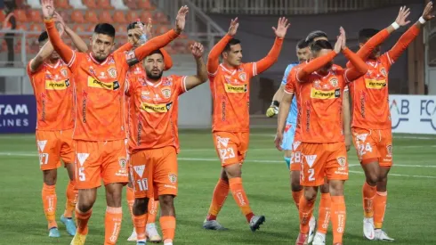 No le da tregua: Cobreloa vence a Copiapó y sigue a la caza de Magallanes.
