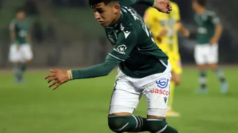 Santiago Wanderers vive un delicada situación futbolística
