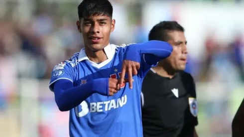 El joven jugador Azul no se vuelve loco con salir de la U
