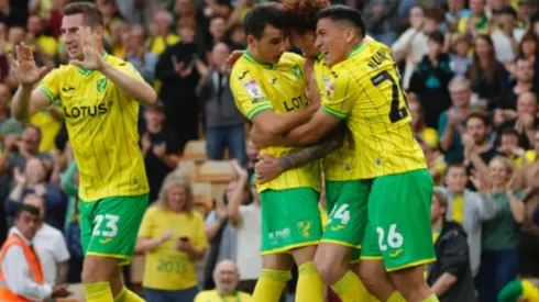 Marcelino Núñez fue titular en la victoria del Norwich City
