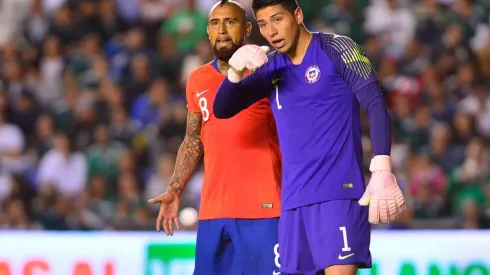 Brayan Cortés se quedó con los guantes de titular en Colo Colo y la Selección Chilena. Su camino es seguir los pasos de Claudio Bravo

