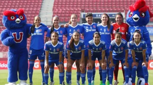 Carlos Véliz oficializa el once de la U para medirse ante Palestino