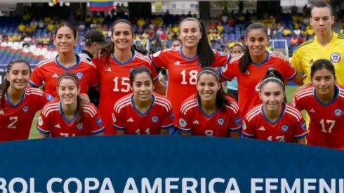 José Letelier confirma la formación de La Roja Femenina para medirse ante México con Daniela Zamora, Sonya Keefe y Yenny Acuña en delantera
