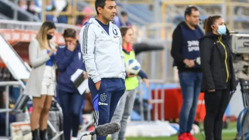 Carlos Véliz no especula y va por la clasificación ante Libertad Limpeño: "El futuro depende de este partido"
