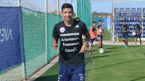 Tomás Avilés se ganó la confianza de Fernando Gago y hará la pretemporada con Racing Club de Avellaneda, tras su paso por La Roja
