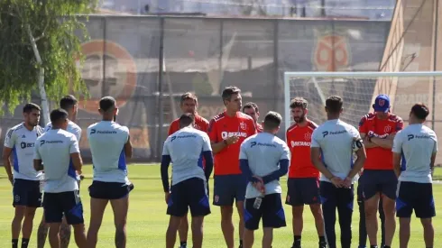 Mauricio Pellegrino lideró los trabajos de la U. de Chile en el Centro Deportivo Azul
