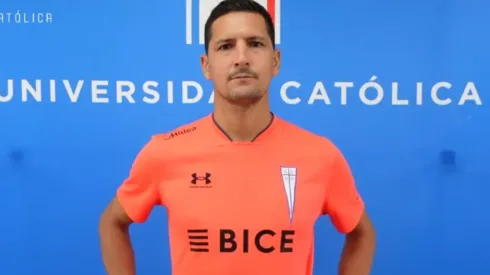 Guillermo Burdisso fue oficializado como nuevo jugador de la UC
