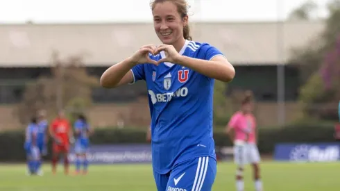 ¡Se va la Bombardera! Universidad de Chile femenino anuncia la partida de Sonya Keefe a Europa
