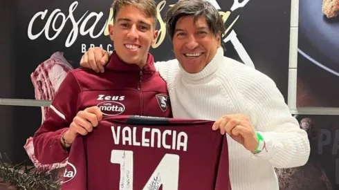 Iván Zamorano aconseja al Pollo Valencia
