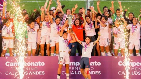 Periodistas expertos en fútbol femenino en pie de guerra por la no publicación de las bases del Campeonato
