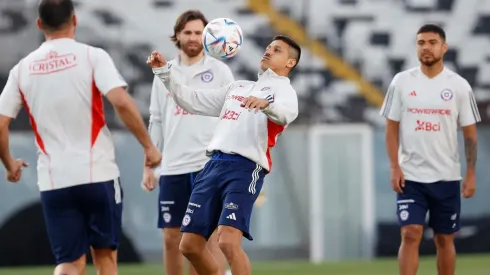 La Roja enfrenta a Paraguay esta noche, a las 21:30 hrs, en el Estadio Monumental.
