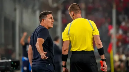 Histórico de Chile pide que Eduardo Berizzo se vaya con todo de la Selección.
