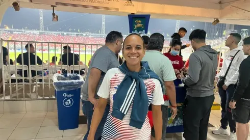 La Chama vio el triunfo de La Roja en el Monumental con la camiseta de Chile