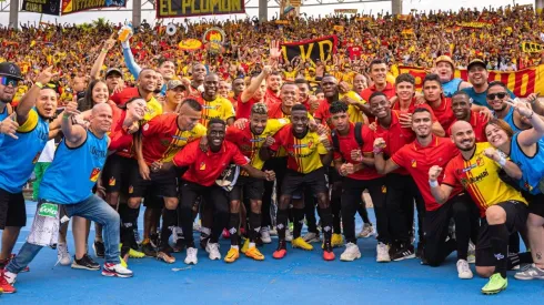 Deportivo Pereira y el Caliche Ramírez van por la victoria ante Colo Colo en la Libertadores
