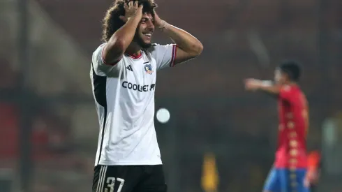 Histórico albo no le perdonó el error a Maximiliano Falcón y le cayó con todo.
