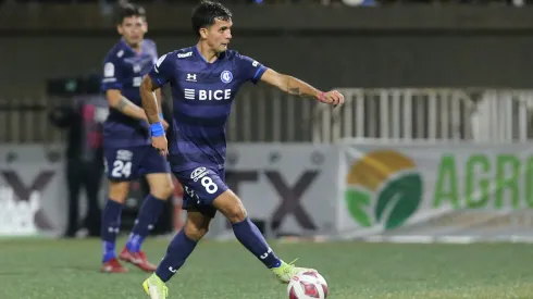 Saavedra podría salir a mitad de temporada de la UC.
