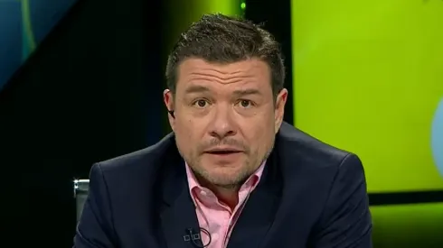 El periodista apuntó a que Colo Colo debe acomordarse a lo que tiene en camarín.