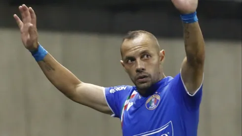 Marcelo Díaz hizo un partidazo con Audax Italiano por Copa Sudamericana derrotando al Santos.
