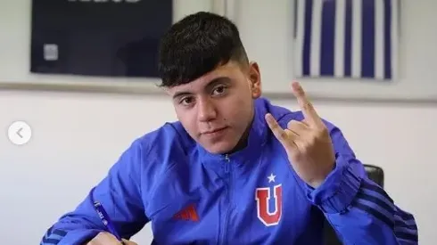 Seleccionado Sub 17 firma contrato con Universidad de Chile
