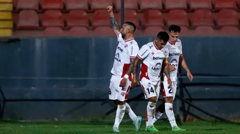 Figura de Ñublense se derrite por llegar a La Roja.
