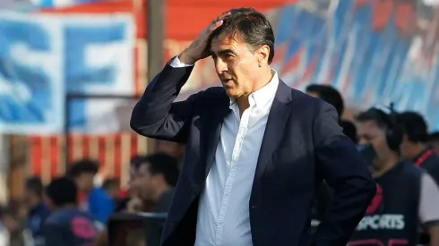 Gustavo Quinteros no para de sumar dolores de cabeza en Colo Colo
