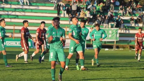 Constitución Unido de Rubén Martínez consiguió 24 puntos sobre 30 posibles en el arranque de la Tercera B 2023 (Foto: Constitución Unido)