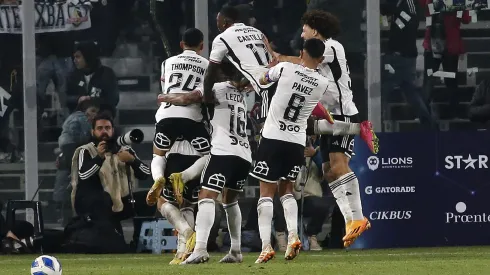 Colo Colo celebra una gran noticia a horas del partido en la Libertadores