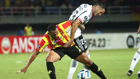 Colo Colo y Deportivo Pereira se juegan la vida este jueves en Copa Libertadores.
