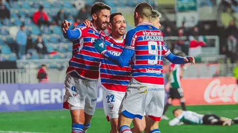 Martín Lucero celebra con Fortaleza (Foto: Mateus Lotif/FEC)
