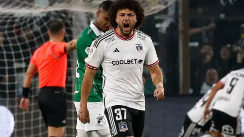 Maximiliano Falcón adelantó el partido de Colo Colo ante Deportivo Pereira (Foto: Photosport)
