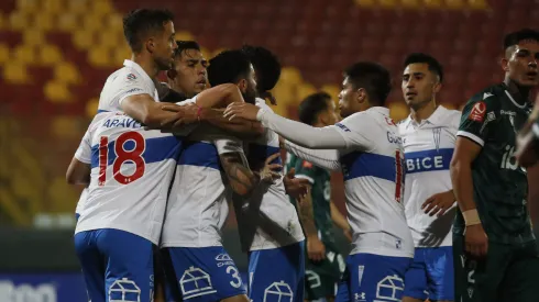 Universidad Católica sigue a la baja en su nivel y no encuentra fórmulas para levantar
