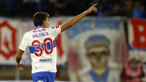 Diego Valencia está enfocado en su recuperación en Salernitana, pero en Italia lo dejarían salir 
