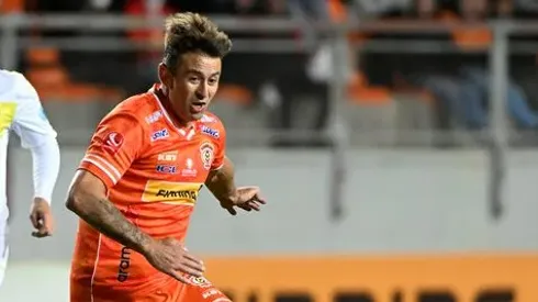 Roberto Gutiérrez vuelve al profesionalismo tras encontrar club en el fútbol chileno
