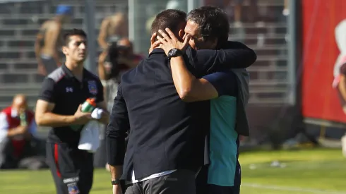 Ex entrenador campeón con Colo Colo es opción en la Universidad Católica 
