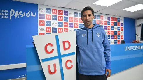 Nicolás Núñez en su presentación como nuevo DT de Universidad Católica 
