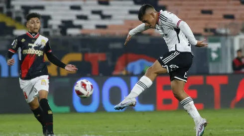 Vicente Pizarro hace delirar a Gustavo Quinteros quien ama sus condiciones futbolísticas en Colo Colo 
