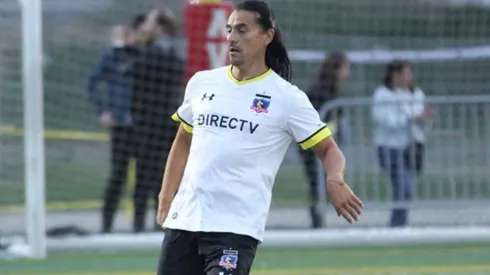 Gabriel Mendoza resalta que Colo Colo nunca ha descendido (Foto: Cocamendozaoficial)
