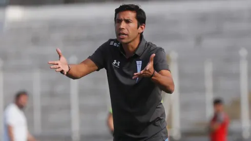 Nicolás Núñez no vive un buen momento en la banca de la UC
