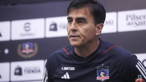 Gustavo Quinteros aconsejó a juvenil que partió a préstamo (Foto: Photosport)
