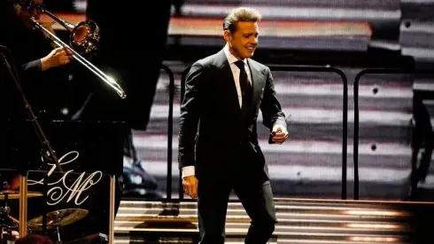 Luis Miguel saca adelante una complicada segunda noche en Chile