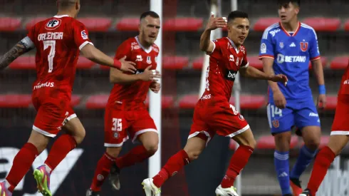 Unión La Calera celebra ante la Universidad de Chile (Foto: Photosport)
