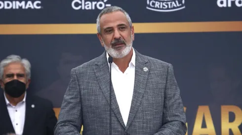 Milad quiere sorprender a todos con nueva medida.
