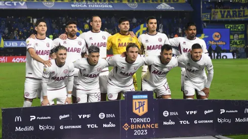 Ex DT de la U se queda sin club en Argentina