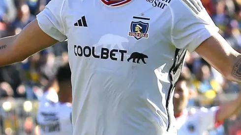 Titular y regalón de Gustavo Quinteros fue captado en un partido de fútbol informal.
